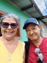 Que los cumpla feliz guapa y encantadora Prof Ruth Laguna González Dios  Padre 🙏 le permita cumplir muchos años más gozando de buenas y saludables  bendiciones ❤️ 🙏 rodeada del amor y