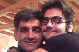 Sulla pagina facebook dedicata al cantante si legge: Il Volo L Addio Commosso A Papa Vito Boschetto Sui Social Uniti Sempre Ci Mancherai