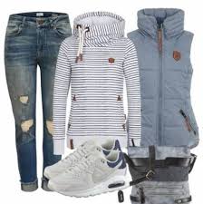 Pin By Jamie Griffin On My Style Sport Outfit Woman
