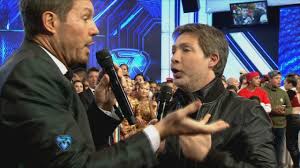 Llegó el esperado momento para cande tinelli. Tinelli Y Suar Pasandose Facturas En La Apertura De Showmatch Youtube