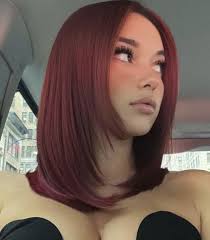 Miriam Vélez 🍓 (miriamlvv)