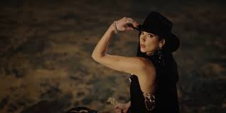 The remix album from dua lipa & the blessed madonna. Watch Dua Lipa S New Video For Love Again Pitchfork