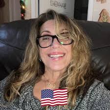 David's daughter looks like Rachel 😍