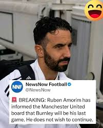 Should Manchester United replace their manager?