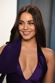 Obsessed with vanessa's legs (i.redd.it). Vanessa Hudgens Showed Off Her New Spring Manicure Teen Vogue