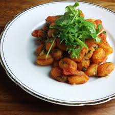 Tomaten Rucola Gnocchi Fur Das Rezept Nach Rechts Swipen Die Mengenangaben Im Rezept Sind Fur Zwei Bis Drei Portionen Nach