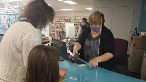 La vie reprend son cours by chrono.fixion, released 01 january 2002. A La Mediatheque La Vie Reprend Son Cours