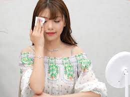 消委會測試市面 40 款卸妝液，發現 2 款含可致敏防腐劑，但濃度未超出內地和歐盟標準，品牌分別為「bioré」的「高效眼唇卸妝液」 和「chanel beauté」的「démaquillant yeux intense gentle biphase eye makeup. Glm Bytkzltl7m