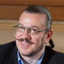 Dr Jonathan Straight FRSA (@planetstraight)