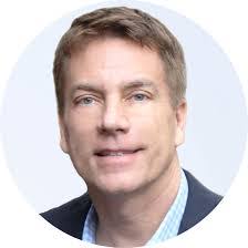 Thomas Linden's Instagram, Twitter & Facebook