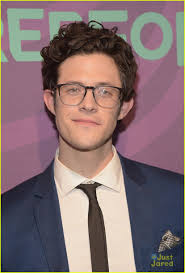 Pregnant Emma Ishta & Kyle Harris Take 'Stitchers' To Freeform Upfronts  2016: Photo 953534