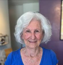 Mom: ￼ I want something different, but don't cut it. Me: you want me to  give you something different, but don't cut it just style it different?  Mom: Yes Me: so I