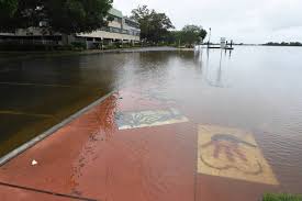 Explore taree in the beautiful manning valley nsw. Bureau Of Meteorology Issues Minor Flood Warning For Wingham Taree And Croki Manning River Times Taree Nsw