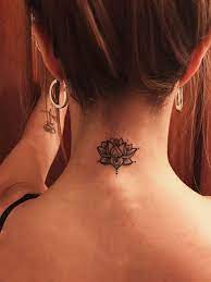 Le motif du lotus est apprécié comme celui de la rose. Epingle Sur Tatouage