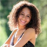 Alexis Alton's Instagram, Twitter & Facebook