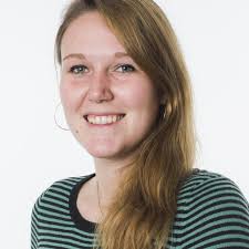 Clara Linder's Instagram, Twitter & Facebook