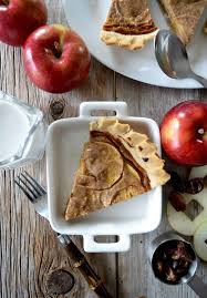 Tarte Aux Pommes A La Farine De Sarrasin Pale Et Au Caramel De Dattes Vegan Sans Gluten Le Sarrasin Vegetalien