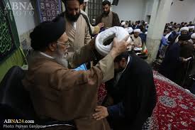 ‫گزارش تصویری | آیین عمامه گذاری طلاب حوزه علمیه اصفهان در آستانه عید غدیر‬‎