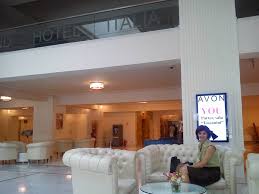 Ai acces la oferte exclusive premii in competitii coletul iti este livrat direct acasa fara intermediari intri intr un program special de bun venit cu premii in fiecare luna ai. Any Avon Descopera Alaturi De Mine Frumusetea Si Afacerea Avon