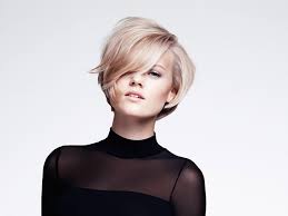 Kurze haare 2021 frauen fringe asymmetrischen face runde. Tolle Schlankmacher Frisuren