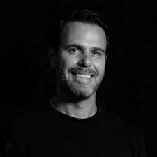 Xavier Landais sur LinkedIn : 2 sexy 🐠 teams, which one is your favourite?  Miami 🇺🇸 or London 🇬🇧 ?