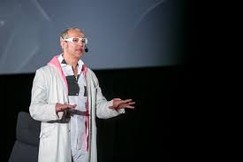 Over 3000 designs in production, over 300 awards and working in over 35 countries attest to karim's legend of design. 10 Lessons I Have Learned From Karim Rashid