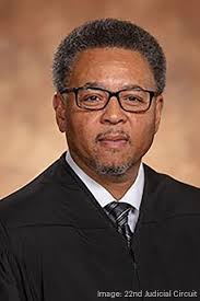 St. Louis circuit attorney hires 5 more assistant circuit attorneys