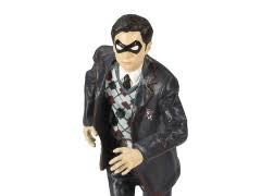 Who are these annoying idiots who won't ever leave him alone, and why do they keep calling him their brother? The Umbrella Academy Number 5 Figure Replica