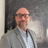 Jeff Pena's Instagram, Twitter & Facebook