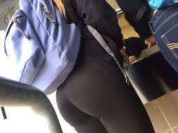 Classroom Mate Teen Yoga Pants Candid Ass – Sexy Candid Girls