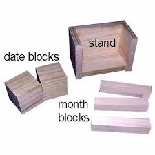 Sniffing Glue Dots How To Make A Wooden Block Perpetual Calendar Wooden Calendar Diy Calendar Wood Block Crafts