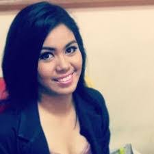 Bernadette Valdez's Instagram, Twitter & Facebook