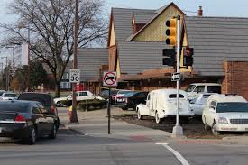 Detroit Police Officer Shot During Foot Pursuit Will Survive Mlive Com