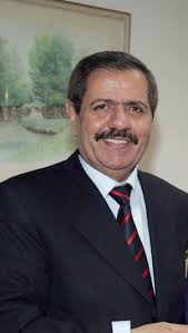 ويعمل الملك عبدالله الثاني من خلال أسلوبه المرن في الحوار على مواجهة الأصولية الدينية في المملكة. Ø¬Ù„Ø§Ù„Ø© Ø§Ù„Ù…Ù„Ùƒ Ø¹Ø¨Ø¯Ø§Ù„Ù„Ù‡ Ø¨Ù† Ø§Ù„Ø­Ø³ÙŠÙ† Ù‚Ø§Ø¦Ø¯ Ø³ÙŠØ§Ø³ÙŠ Ù…ØªÙ…Ø±Ø³ Ø§Ù„Ø±Ø¬Ù„