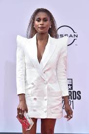 The insecure star said i do to fiancé louis diame in the south of france over the weekend. 7x4uzxsr 7p8gm