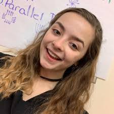 Darlene Sisk's Instagram, Twitter & Facebook