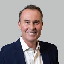 John Mcnamee's Instagram, Twitter & Facebook