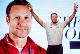 Steven M. Sipple: Former Huskers ecstatic about Hoiberg as optimism for  program soars