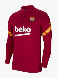 Take the city with you wearing the nike fc barcelona 20/21 away vapor match shirt, featuring a black and gold colour scheme inspired by the night scenes of barcelona's historic streets. Nike Unveil Barcelona 20 21 Training Apparel Collection Soccerbible