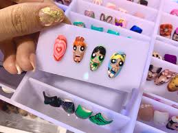 Conjunto es más barato y más rápido. Las Ultimas Tendencias En Manicura Para Este Otono Invierno 2020 2021