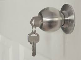 On Call Locksmith technician working in Salt Lake City