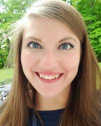 THIS! The photo AND the caption from @badassmotherbirther !!!! 👏❤👩‍👧  this will be Sophie at some point! #Repost @badassmotherbirther ・・・ .  ✨Mama: @yukiemcg✨ 📸PhotoCred: @kpphotoinc