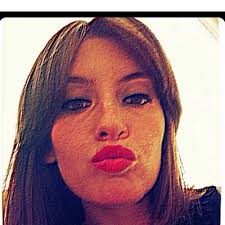 Colette Jones (@collywobble86)