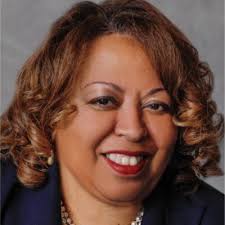 Dee Mewbourne, Aaron Dillingham and I successfully completed our  culminating doctorate capstone project, thanks to the support of our  advisor, Dr. Sherard A. Robbins. It was such a pleasure to work… |