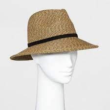 40 Outfits With Hats How To Wear A Hat With Ease Style Panama Hat Hats For Women Outfits With Hats