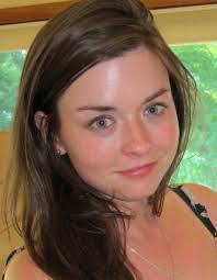 Amy Dear's Instagram, Twitter & Facebook