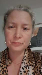 Artist are going through alot tbh😭 Not Emtee sleeping