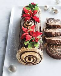 Frosted Art Bakery Buche De Noel Cake For 12 24 People Xmas Cake Frosted Art Bakery Yule Log Cake