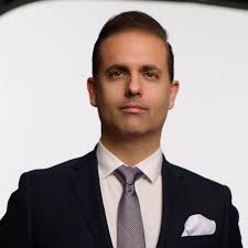 Nathan Efram, mäklare i Jönköping med 186 omdömen — Hittamäklare