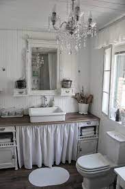 28 Ways To Give Your Bathroom A Shabby Chic Vibe Bagni Shabby Chic Bagno Shabby Chic Arredamento